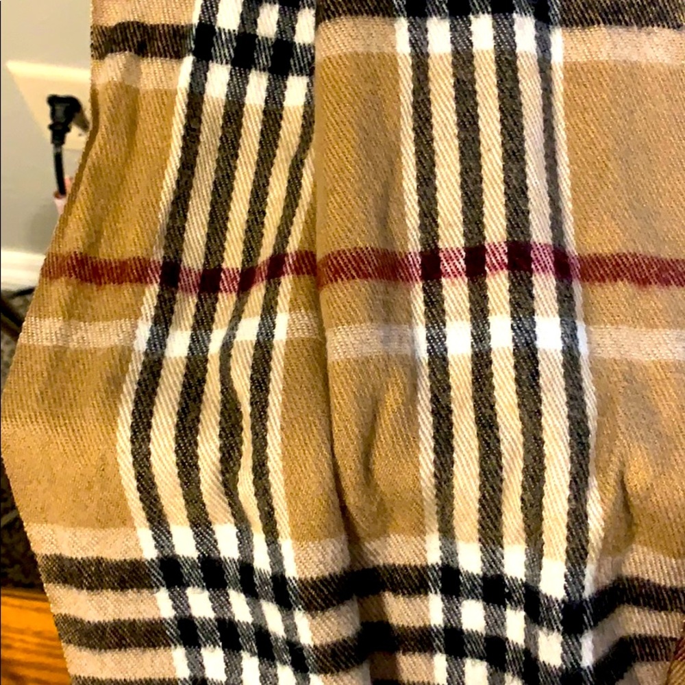 Plaid scarf